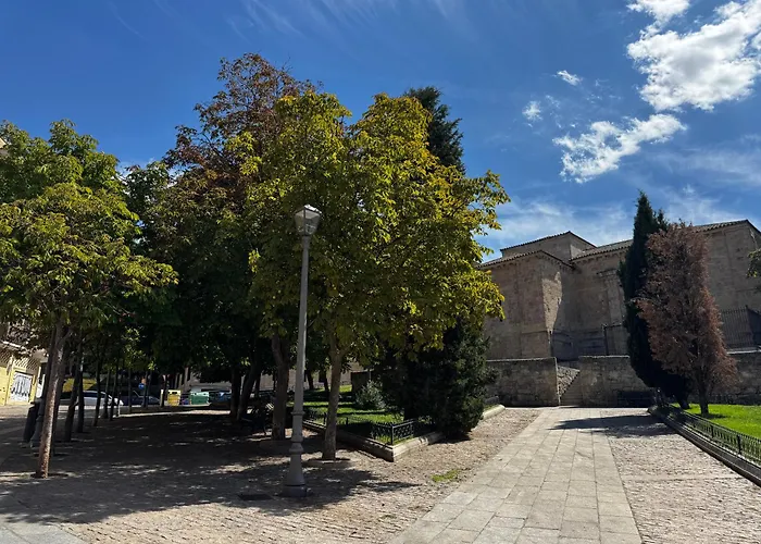 Jardines De San Cristobal Centrico Y Tranquilo Salamanca